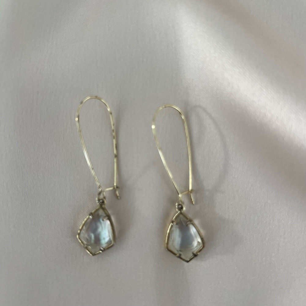 Kendra Scott Gold-Tone Clear Crystal Lilith Pendant Necklace Set - Picture 12 of 12